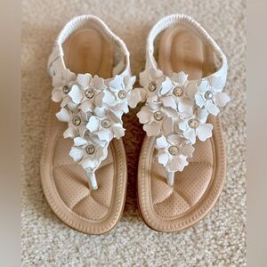 Made in Italy Genuine Leather White Floral Studded Bling Sandals EU 38 US 7.5